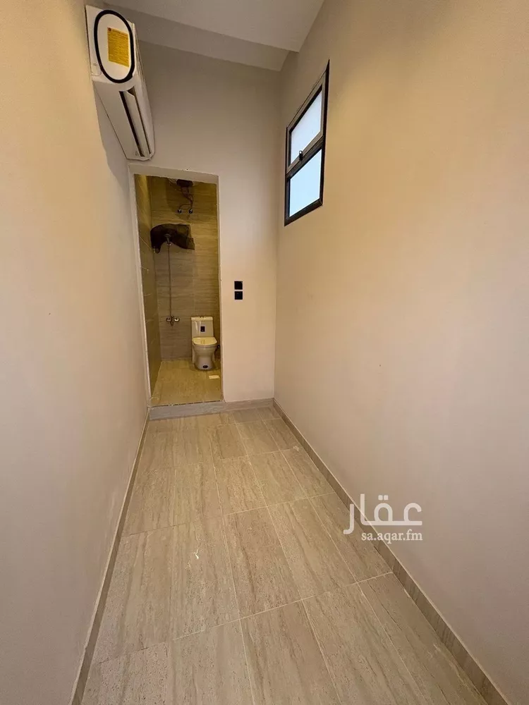 دور للبيع في شارع عبدالملك القلعي, حي العارض, مدينة الرياض, منطقة الرياض صورة 3