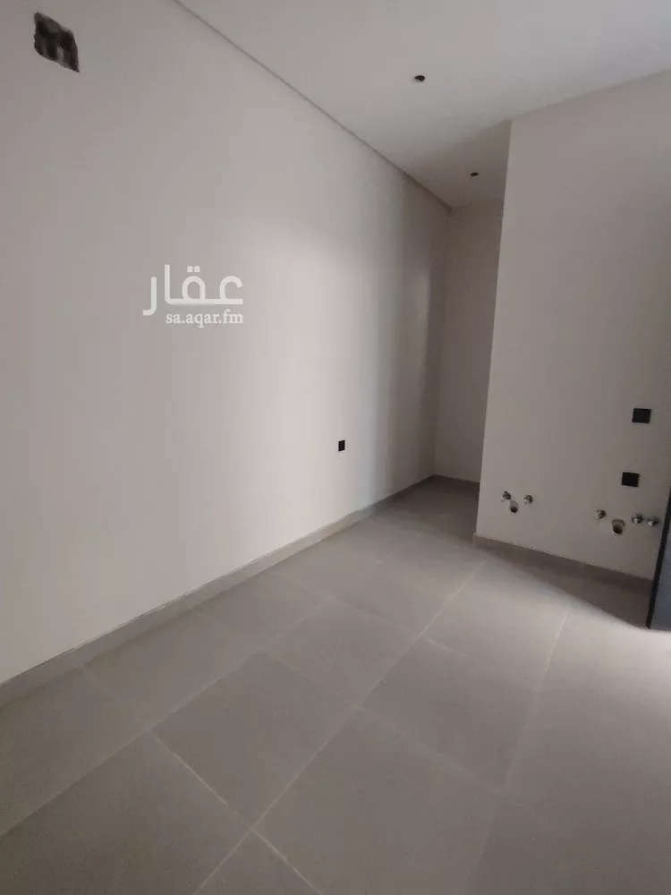 عمارة للإيجار في شارع الفرعة, حي الملز, مدينة الرياض, منطقة الرياض 9