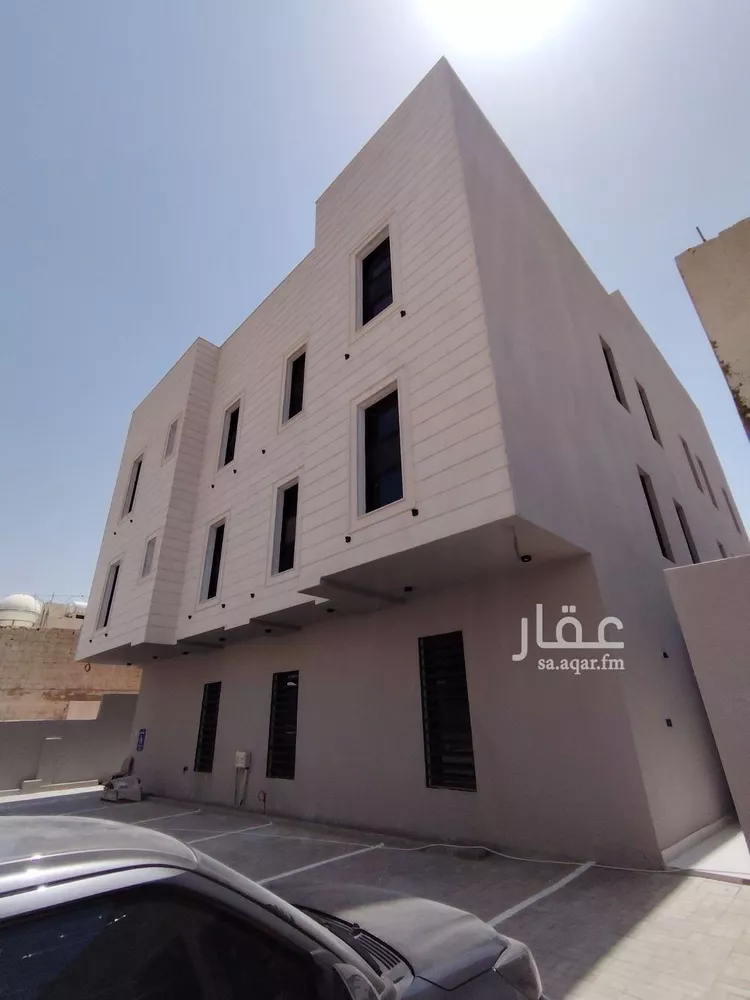 Building for Sale in Riyadh Ad Dhubbat