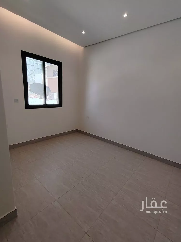 دور للبيع في شارع هجر, حي الضباط, مدينة الرياض, منطقة الرياض صورة 5