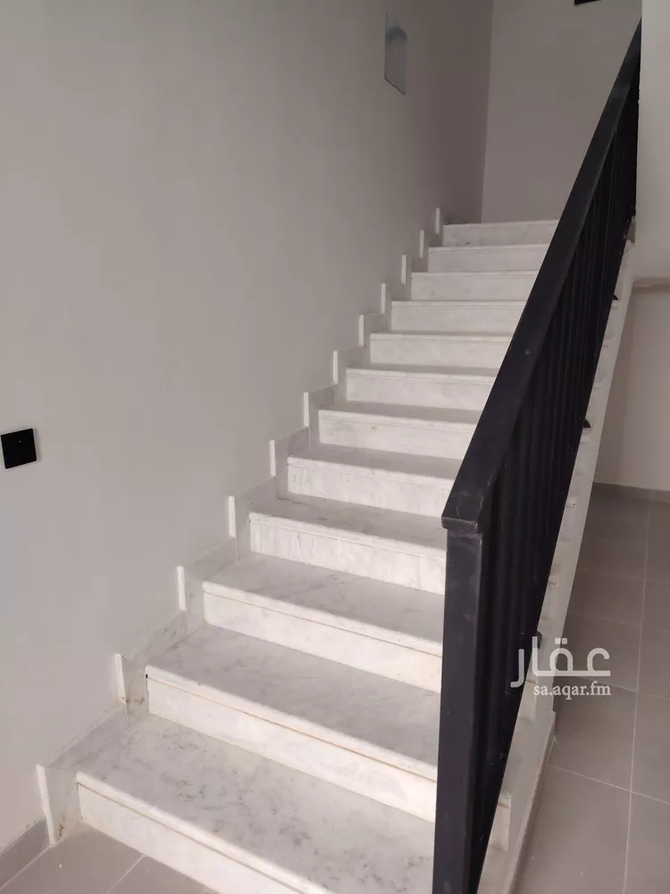 عمارة للإيجار في شارع الفرعة, حي الملز, مدينة الرياض, منطقة الرياض 13