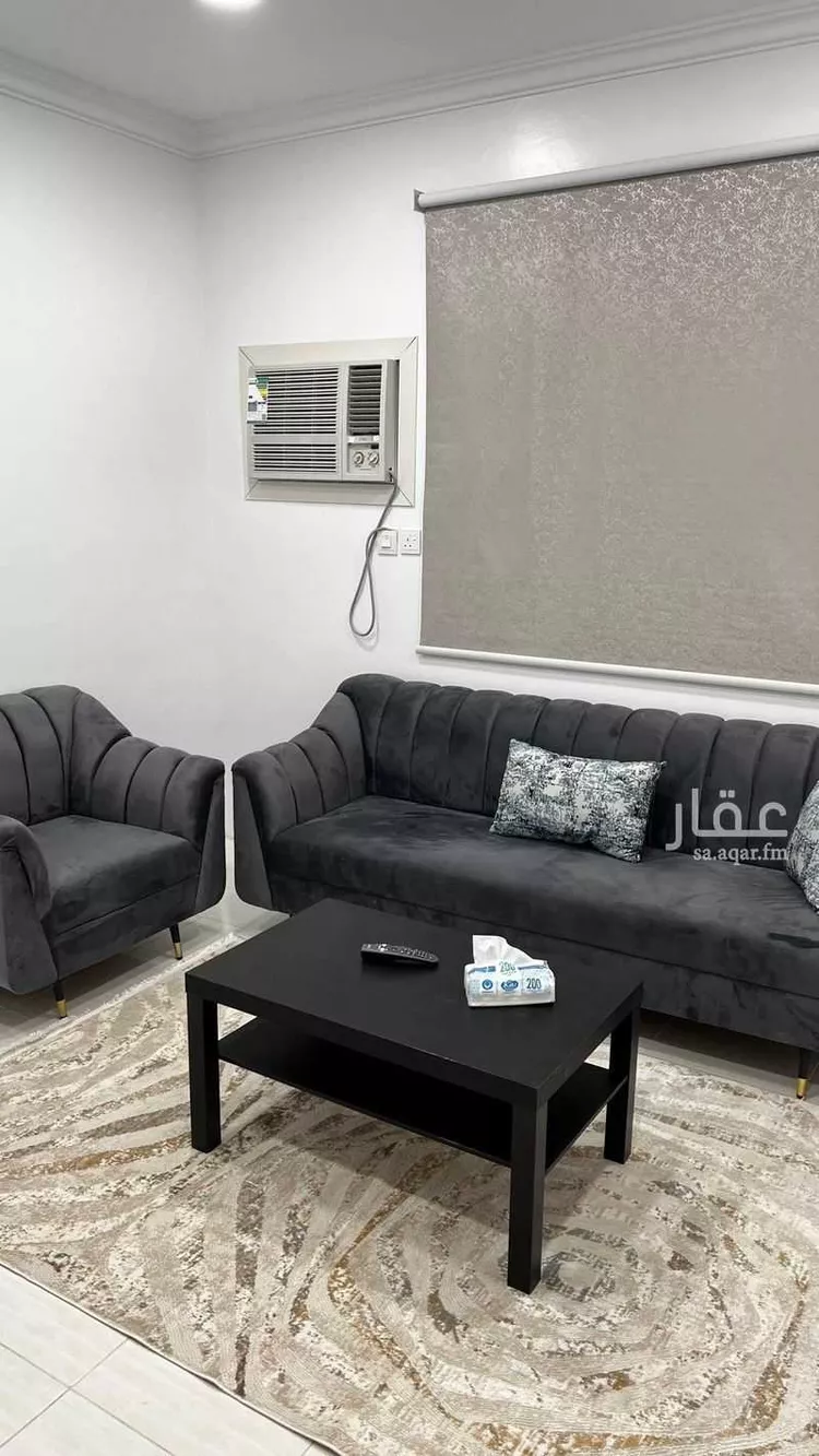 شقة للإيجار في شارع الامير منصور بن متعب, حي الحمراء الثاني, مدينة الاحساء, المنطقة الشرقية صورة 2