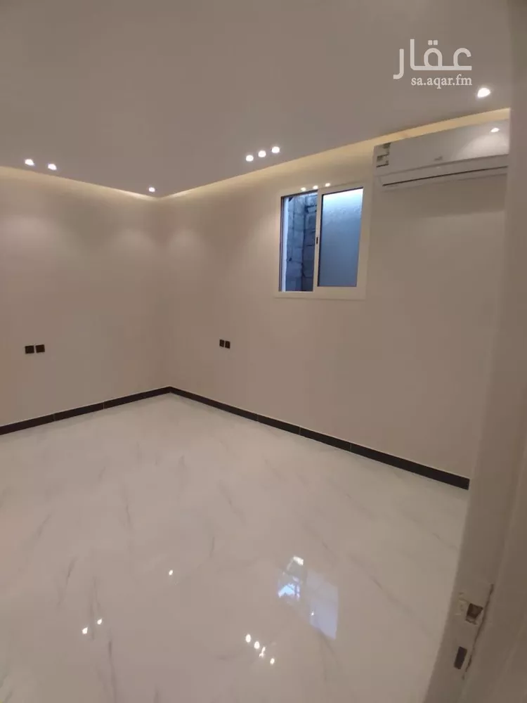 شقة للإيجار في شارع محمد بن عبدالعزيز الدغيثر, حي الملقا, مدينة الرياض, منطقة الرياض 1 صورة