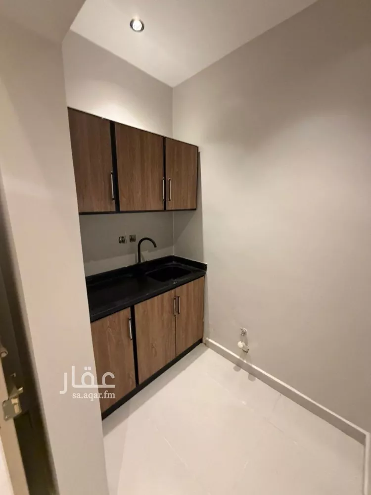 شقة للإيجار في شارع بلجرشي, حي السليمانية, مدينة الرياض, منطقة الرياض صورة 3