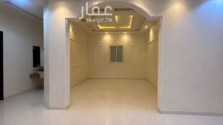 فيلا للبيع في شارع جبل المشايخ, حي القادسية, مدينة الرياض, منطقة الرياض صورة 4