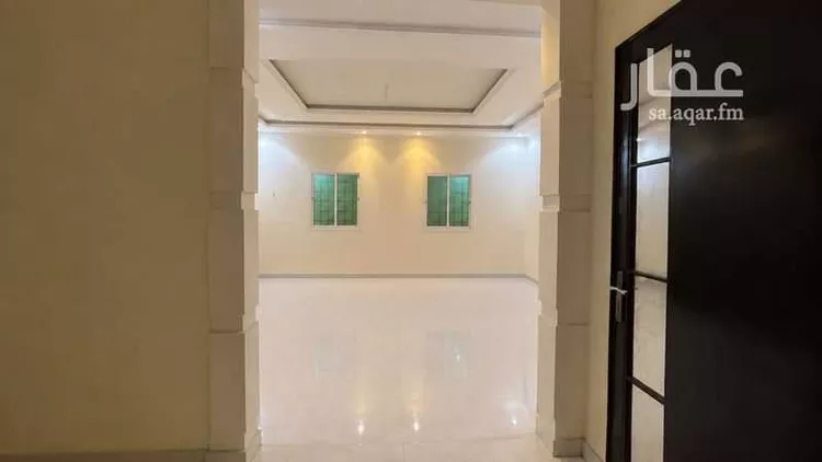 فيلا للبيع في شارع جبل المشايخ, حي القادسية, مدينة الرياض, منطقة الرياض صورة 5