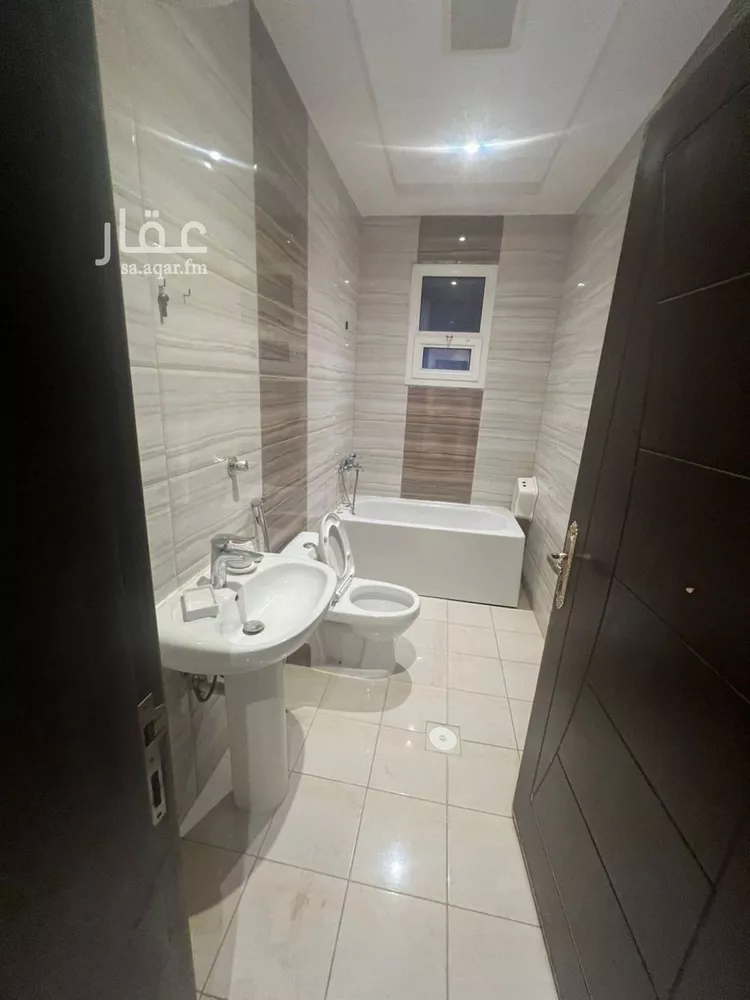 شقة للإيجار في شارع الفرش, حي الياسمين, مدينة الرياض, منطقة الرياض صورة 3