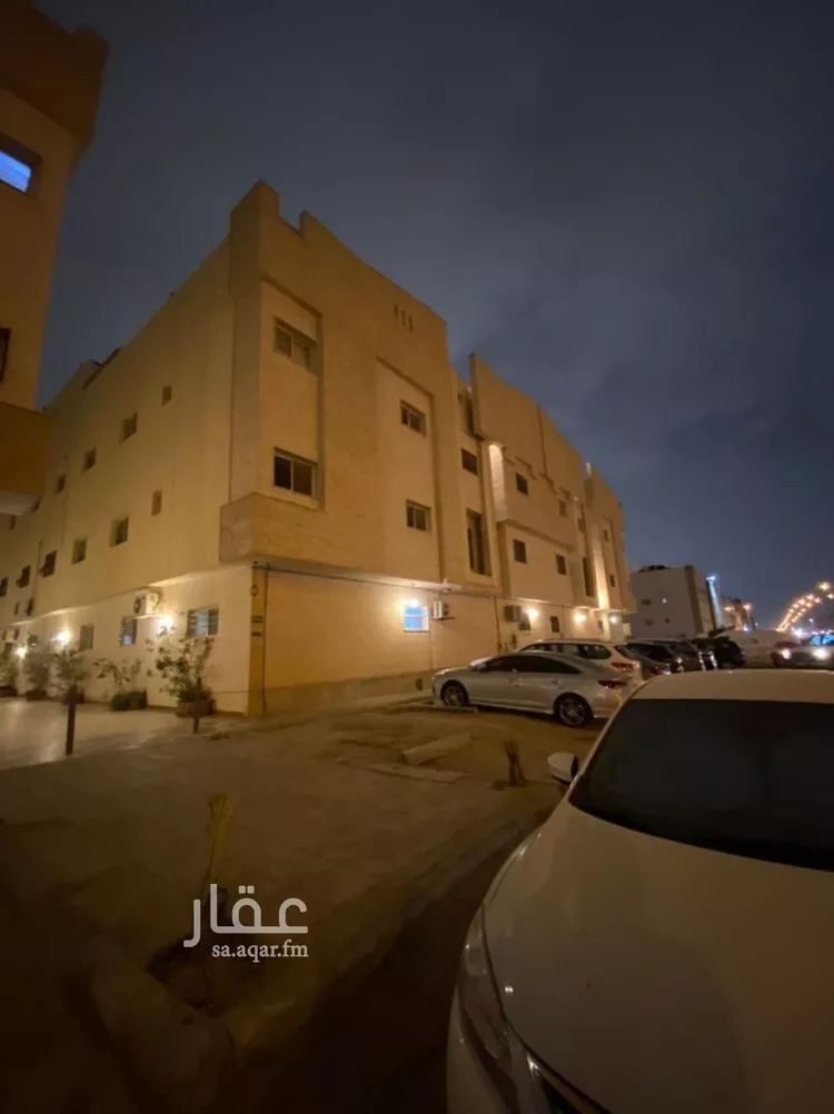شقة للبيع في شارع عبدالله بن شهيوين, حي الملقا, مدينة الرياض, منطقة الرياض صورة 2