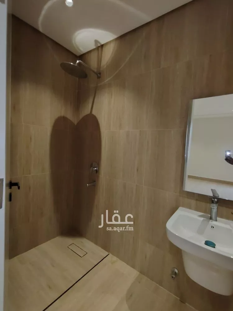 شقة للإيجار في شارع آل داود, حي الحمراء, مدينة الرياض, منطقة الرياض صورة 4