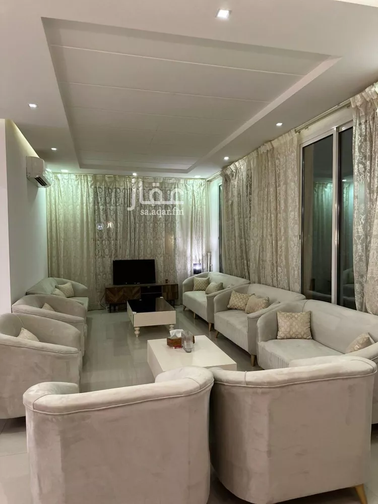 فيلا للإيجار في شارع محمد بن علي الحنفي, حي العارض, مدينة الرياض, منطقة الرياض