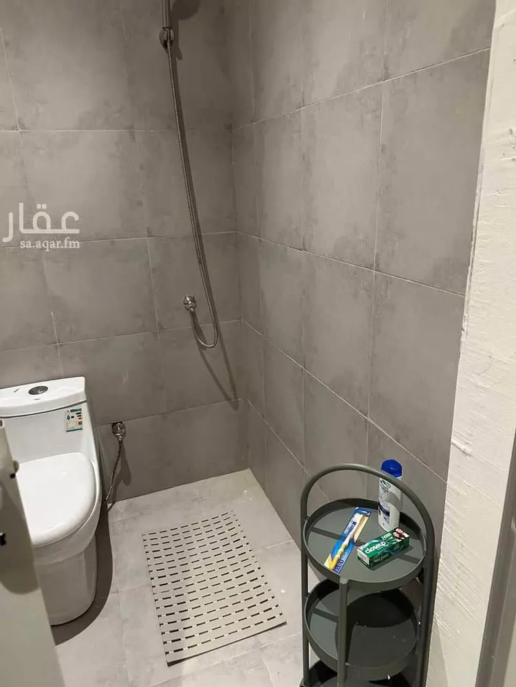 غرفة للإيجار في شارع لبيب الحسيني, حي الياقوت, مدينة جدة, منطقة مكة المكرمة صورة 4