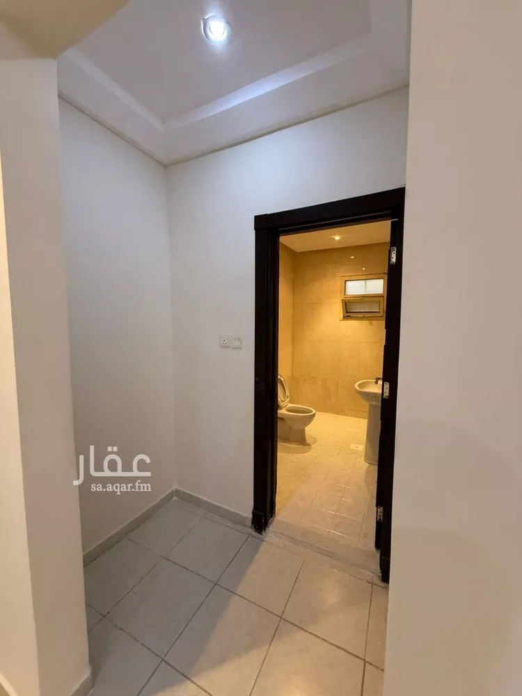 فيلا للبيع في شارع الندوة, حي الياسمين, مدينة الرياض, منطقة الرياض صورة 4
