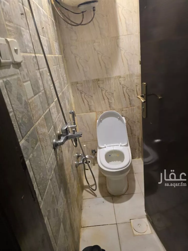 شقة للإيجار في شارع محمد النيسابوري ، حي النهضة ، تبوك ، منطقة تبوك صورة 5
