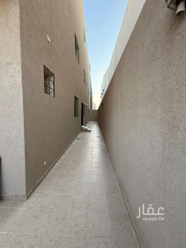 Villa for Sale in Riyadh Al Yasmin 10