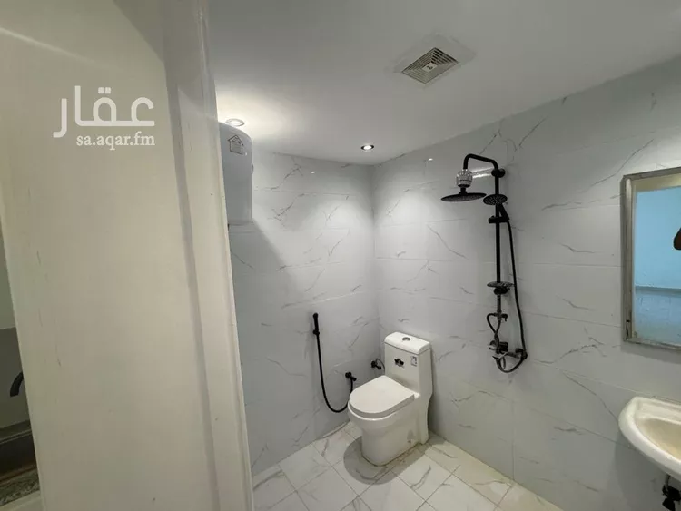 شقة للإيجار في شارع الكاملي, حي العليا, مدينة الرياض, منطقة الرياض 7