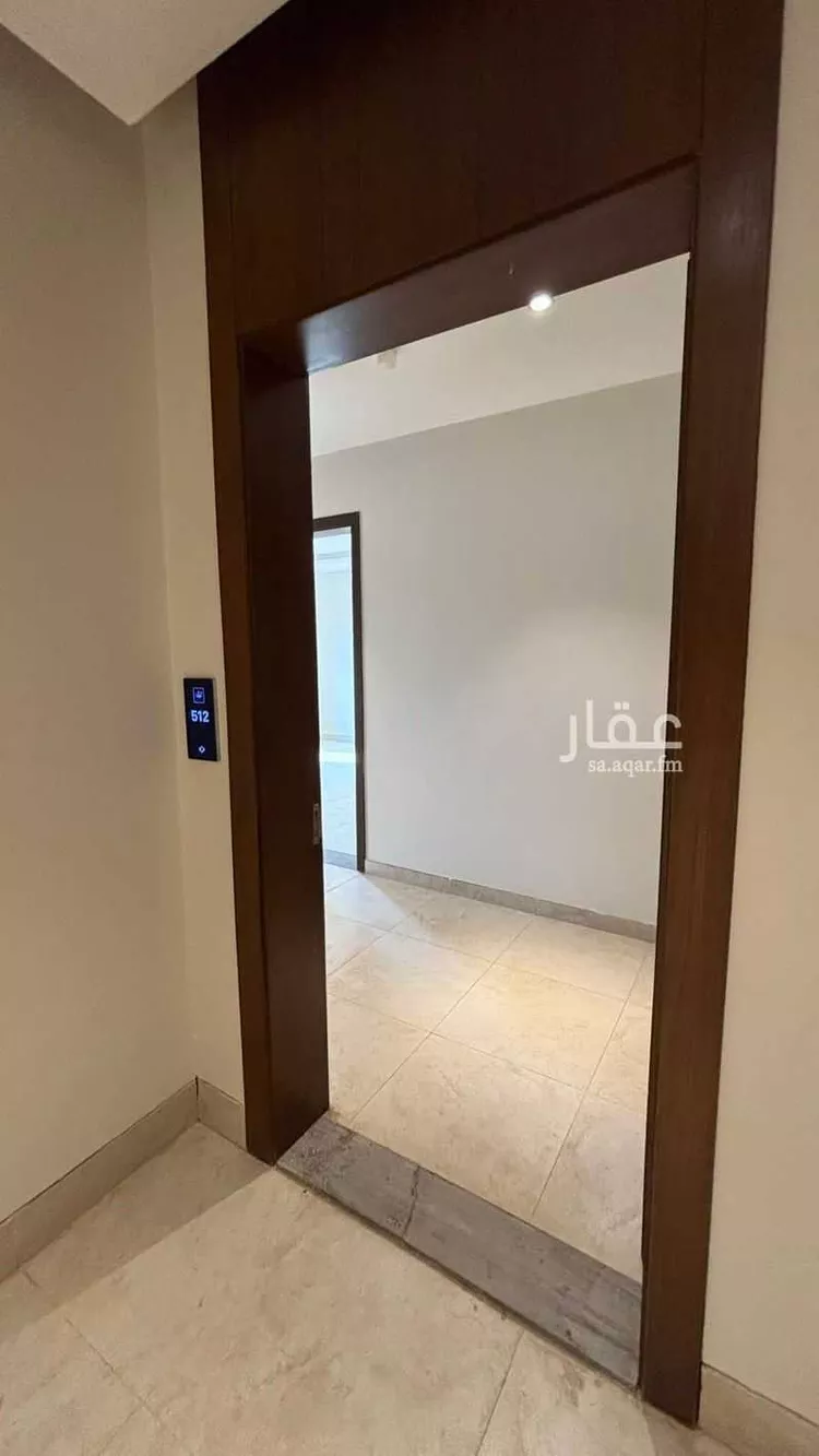 شقة للإيجار في شارع محمد بن عوجان, حي الحزم, مدينة الرياض, منطقة الرياض صورة 3