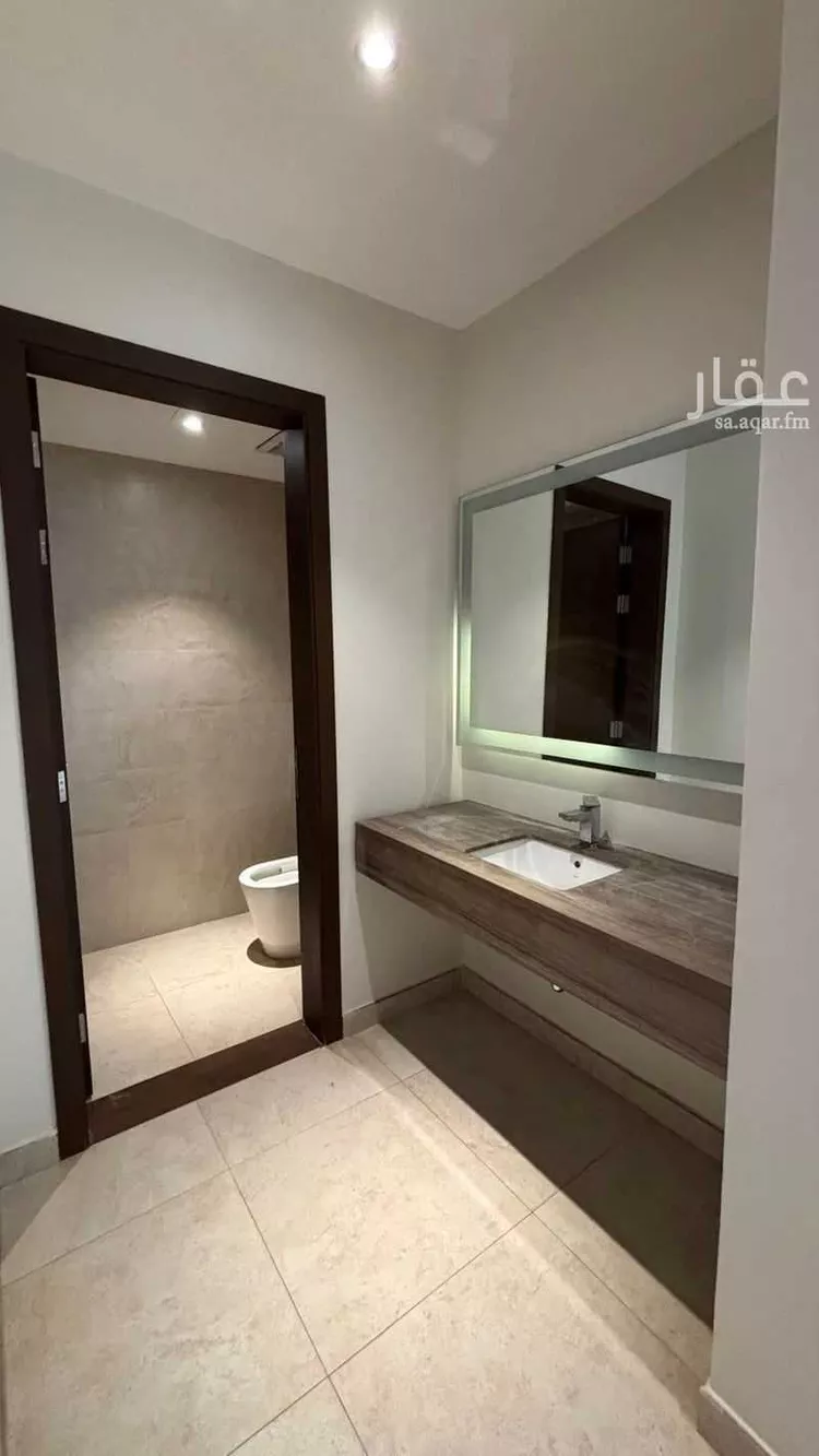 شقة للإيجار في شارع محمد بن عوجان, حي الحزم, مدينة الرياض, منطقة الرياض صورة 5