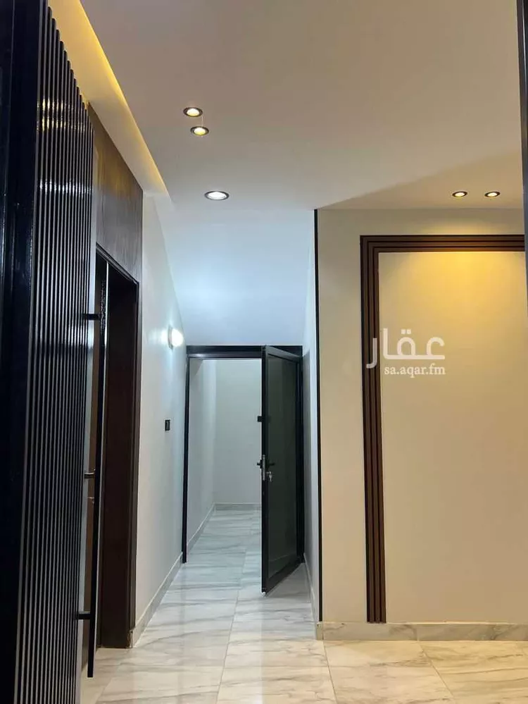 فيلا للبيع في شارع حرملة ابن هودة ابن خالد العامري, حي المعترض, مدينة الطائف, منطقة مكة المكرمة صورة 2