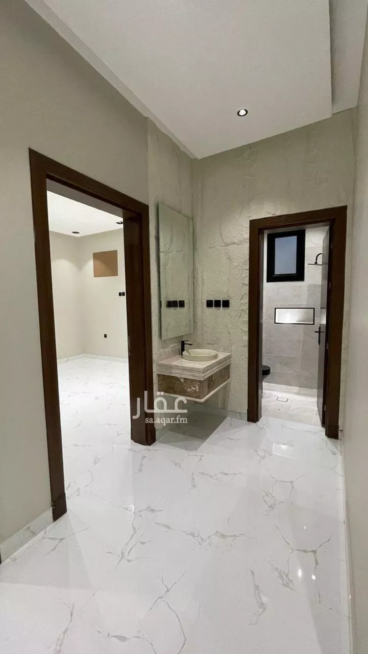 شقة للبيع في شارع اسماء بنت عميس, حي الرحاب 1, مدينة جازان, منطقة جازان صورة 4