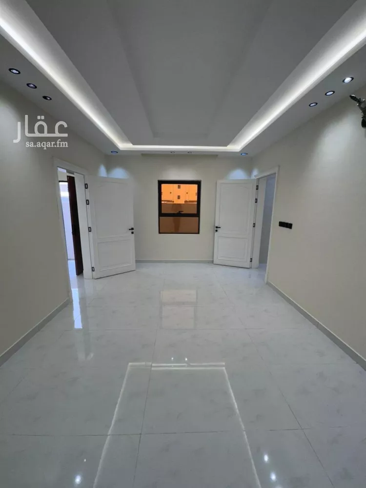 شقة للبيع في شارع صفية بنت عبدالمطلب, حي الرحاب 1, مدينة جازان, منطقة جازان صورة 5