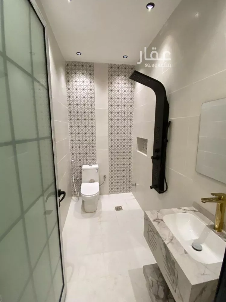 شقة للبيع في شارع عمر المختار, حي الرحاب 2, مدينة جازان, منطقة جازان صورة 4
