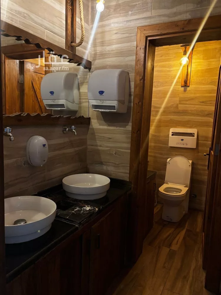 محل للإيجار في شارع شارع الأمير عبد المجيد, حي الأمواج, مدينة جدة, منطقة مكة المكرمة صورة 2