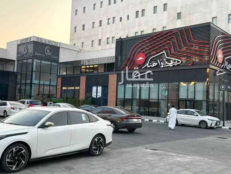 مجمع للإيجار في شارع 19ب, حي العليا, مدينة الخبر, المنطقة الشرقية