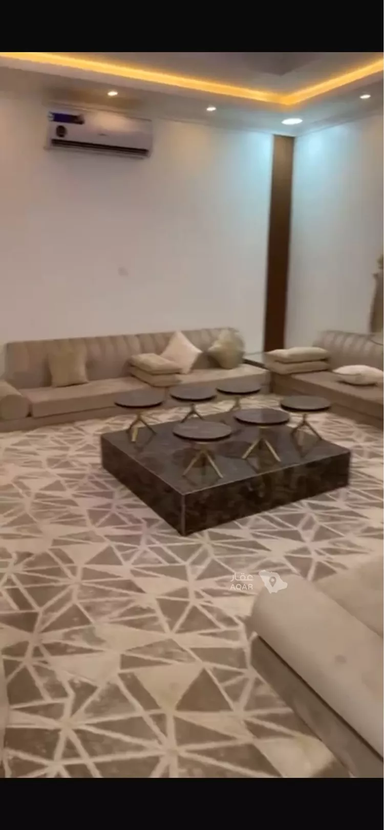 فيلا للبيع في شارع عتبة ابن ابي سفيان, حي النهضة, مدينة نفى, منطقة الرياض 6
