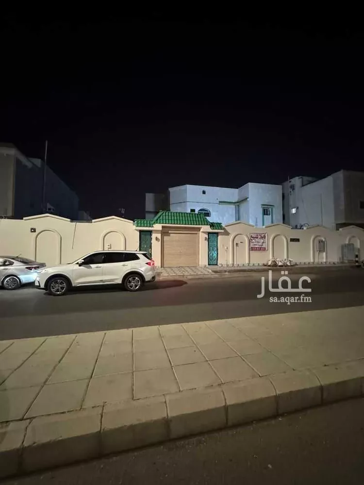 فيلا للبيع في شارع خرشة ابن مالك, حي المبعوث, مدينة المدينة المنورة, منطقة المدينة المنورة