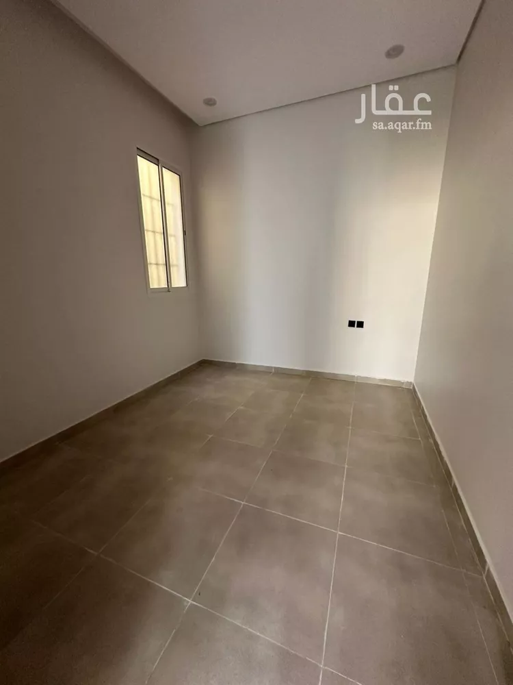 عمارة للإيجار في شارع عيد بن محمد الانصاري, حي ضاحية نمار, مدينة الرياض, منطقة الرياض 14