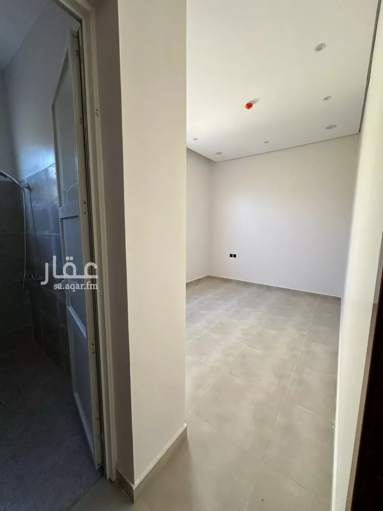 عمارة للإيجار في شارع عيد بن محمد الانصاري, حي ضاحية نمار, مدينة الرياض, منطقة الرياض 12