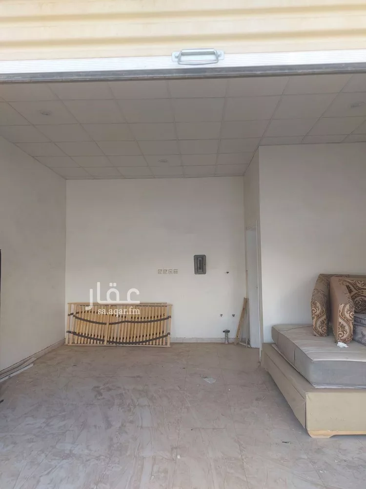 مستودع للإيجار في شارع عبدالله ابن ابي يحيى, حي الملك فهد, مدينة المدينة المنورة, منطقة المدينة المنورة