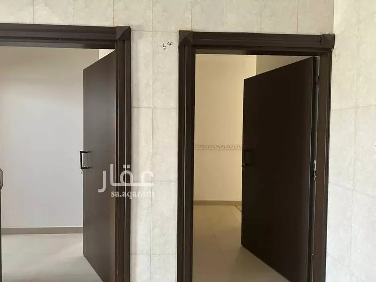عمارة للإيجار في شارع الشيخ محمد بن عثمين ، العيينة ، الدرعية صورة 3