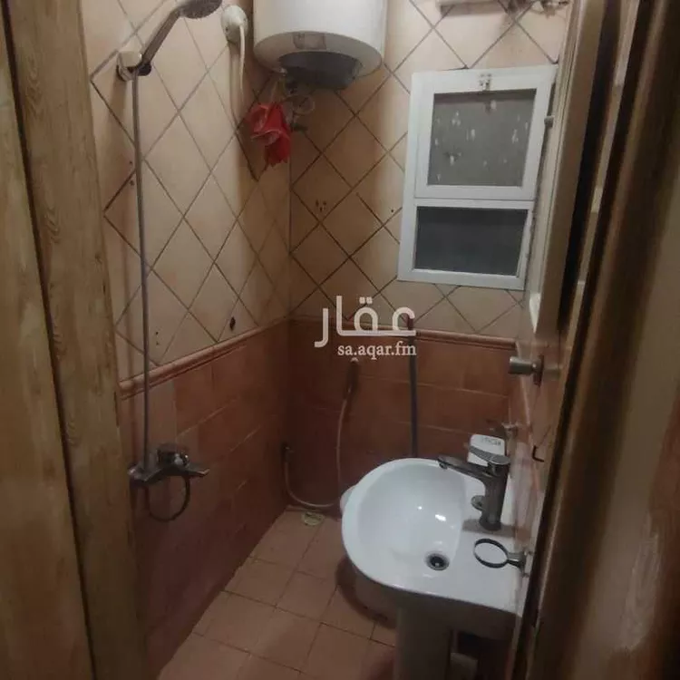 شقة للإيجار في 7232 ابي بكر الصديق الفرعي، المصيف، الرياض 12466 4428، ، حي المصيف ، الرياض ، منطقة الرياض صورة 2