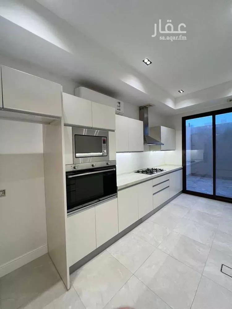 فيلا للبيع في شارع الحميدي بن مطرف, حي القيروان, مدينة الرياض, منطقة الرياض صورة 2