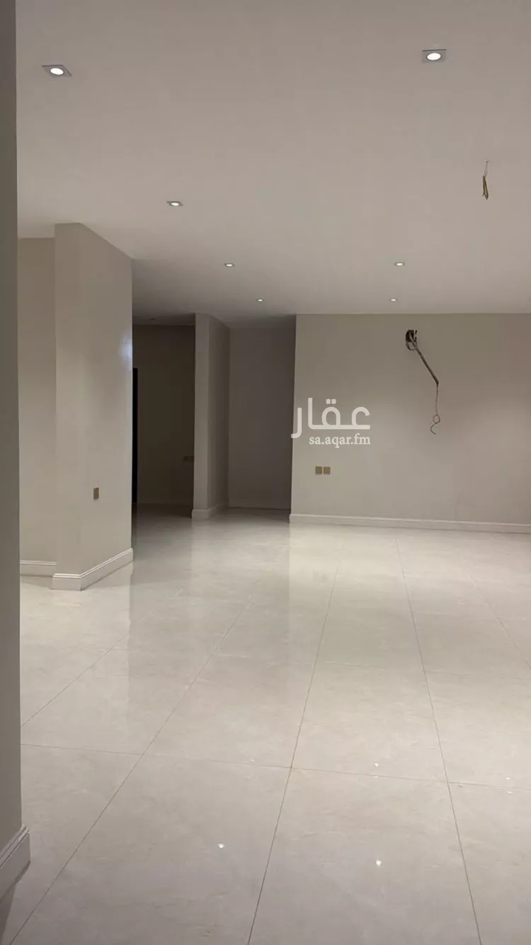 فيلا للبيع في شارع الصفراء, حي العريجاء الغربي, مدينة الرياض, منطقة الرياض صورة 5