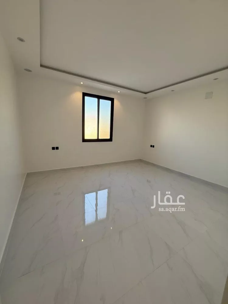 فيلا للبيع في شارع صفوان بن موهب, حي المهدية, مدينة الرياض, منطقة الرياض صورة 5