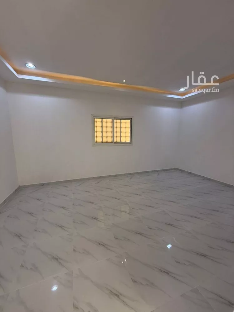 فيلا للبيع في شارع صفوان بن موهب, حي المهدية, مدينة الرياض, منطقة الرياض 18