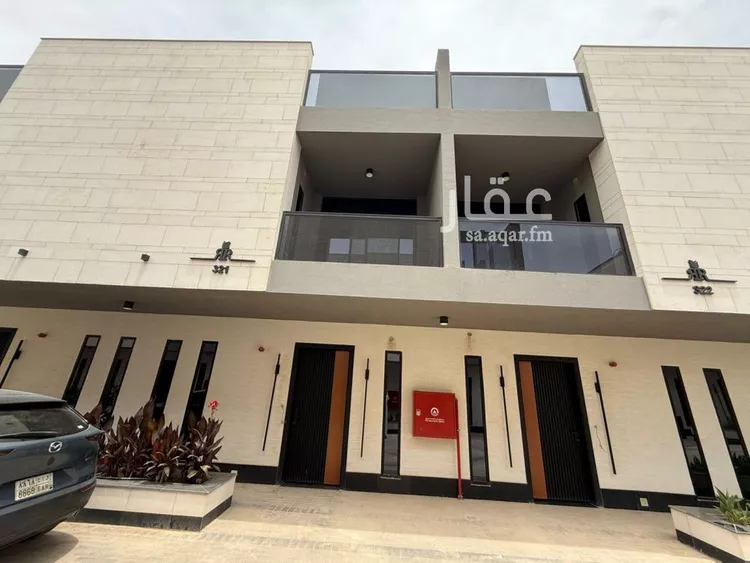 فيلا للإيجار في شارع علي بن أحمد العمري, حي العارض, مدينة الرياض, منطقة الرياض