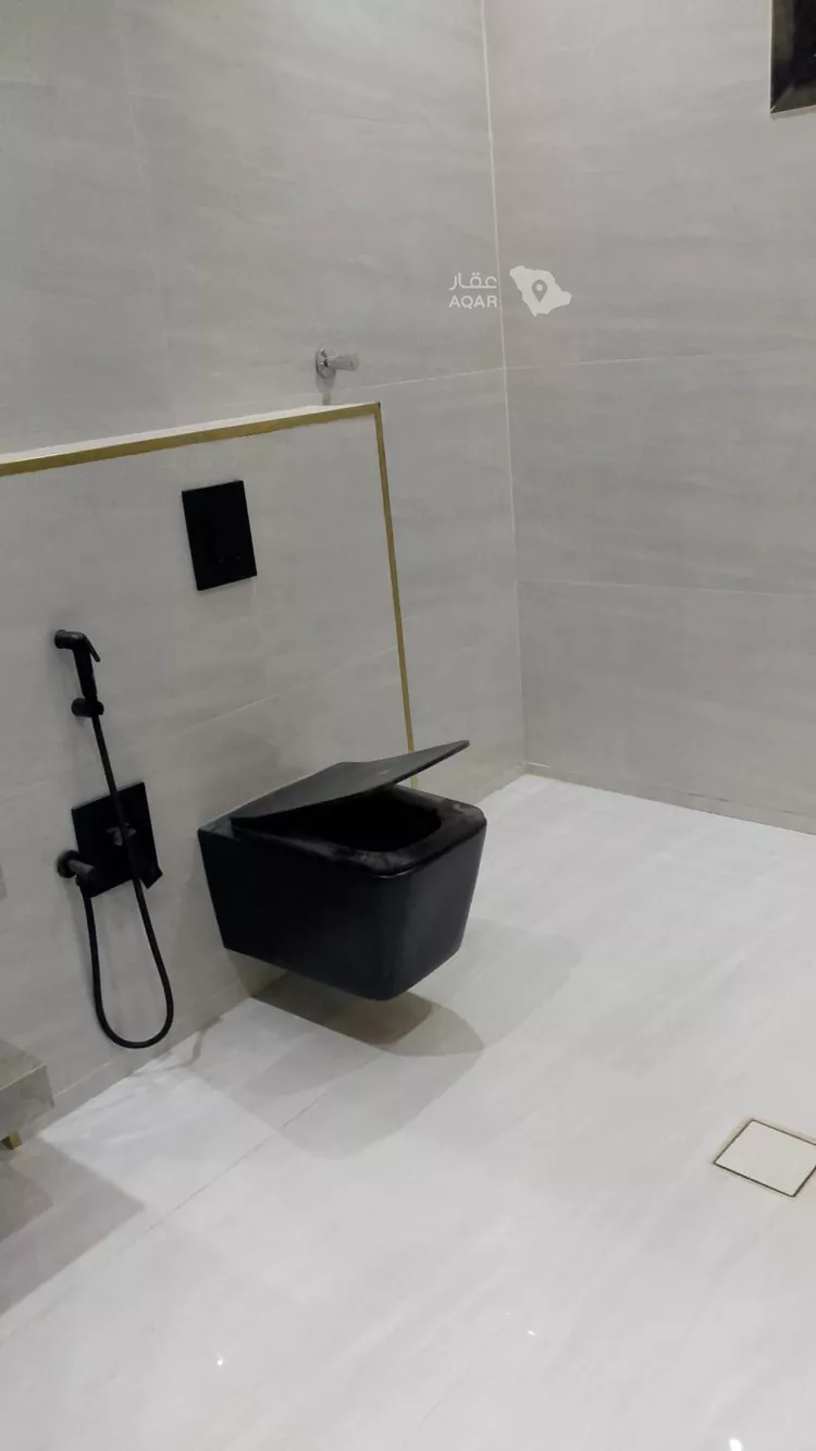 شقة للبيع في شارع, حي الجنادرية, مدينة الرياض, منطقة الرياض 18
