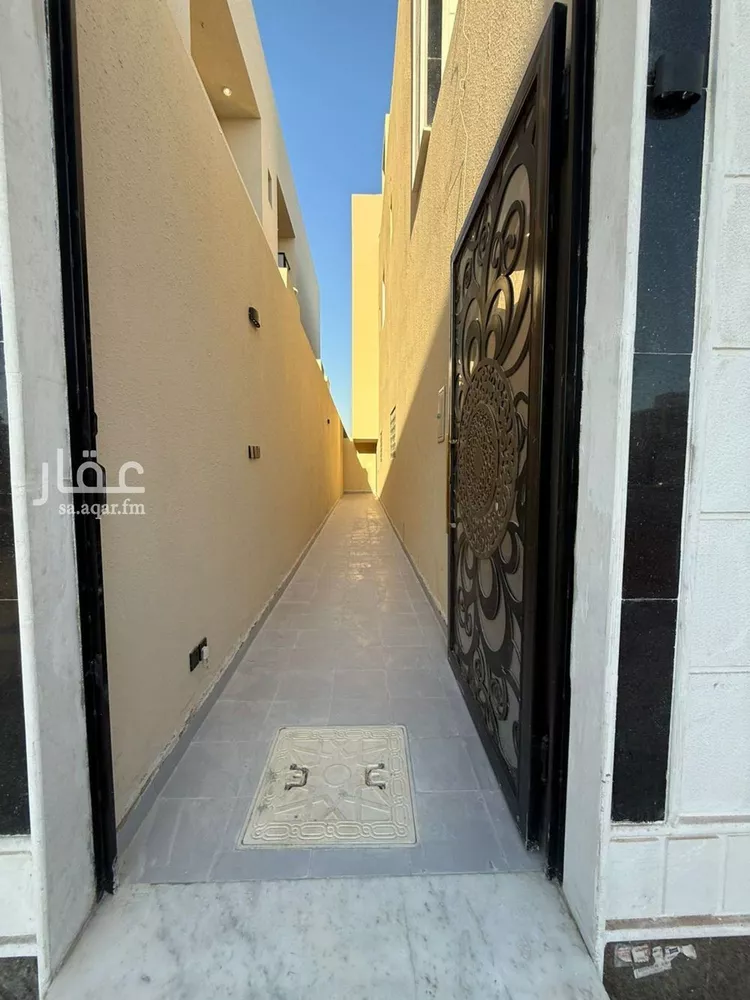 فيلا للبيع في شارع صفوان بن موهب, حي المهدية, مدينة الرياض, منطقة الرياض صورة 3