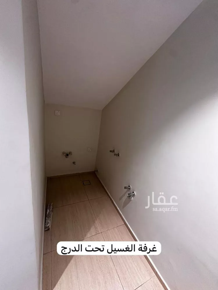 فيلا للإيجار في شارع عوف بن عبدالله بن الأحمر, حي العارض, مدينة الرياض, منطقة الرياض صورة 4