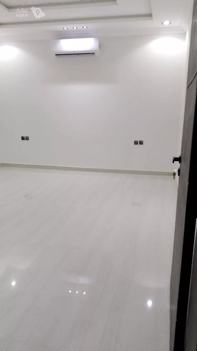 شقة للبيع في شارع, حي الجنادرية, مدينة الرياض, منطقة الرياض 6