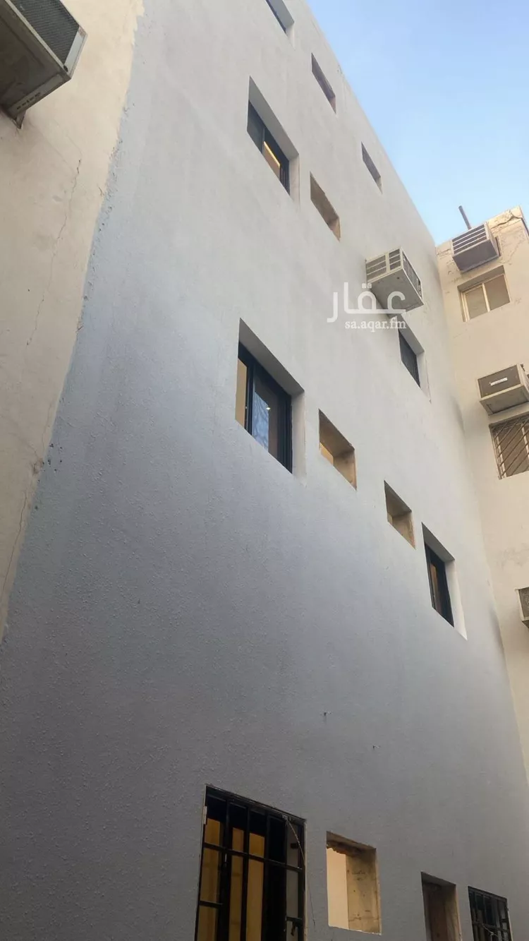 عمارة للبيع في شارع الصفاصيف, حي الوزارات, مدينة الرياض, منطقة الرياض صورة 4