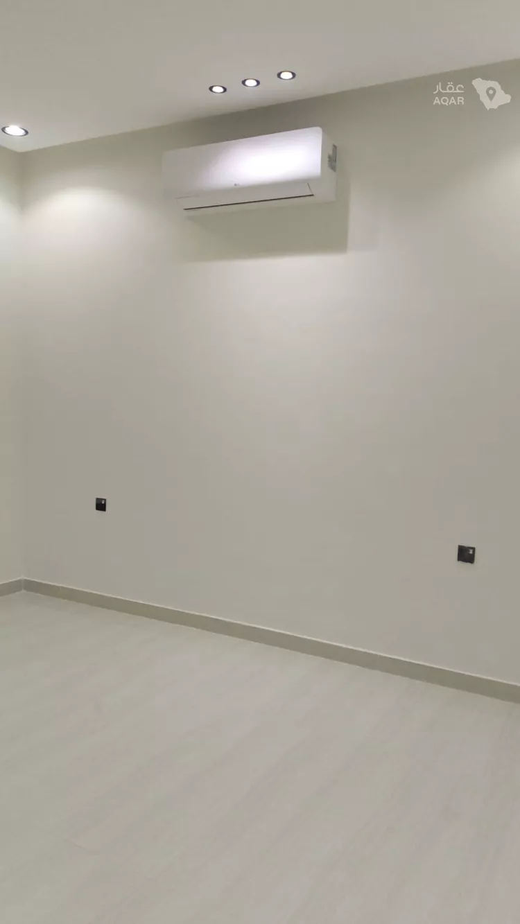 شقة للبيع في شارع, حي الجنادرية, مدينة الرياض, منطقة الرياض 11