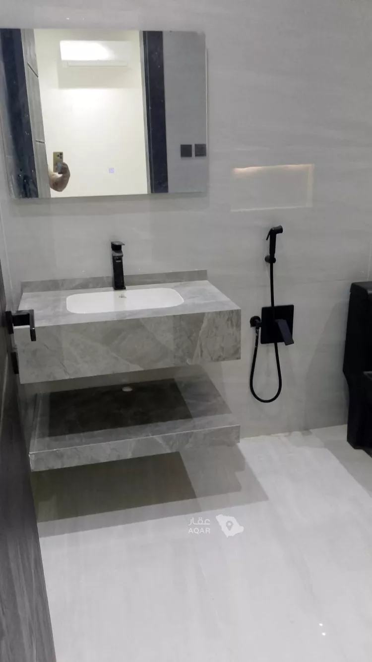 شقة للبيع في شارع, حي الجنادرية, مدينة الرياض, منطقة الرياض 23