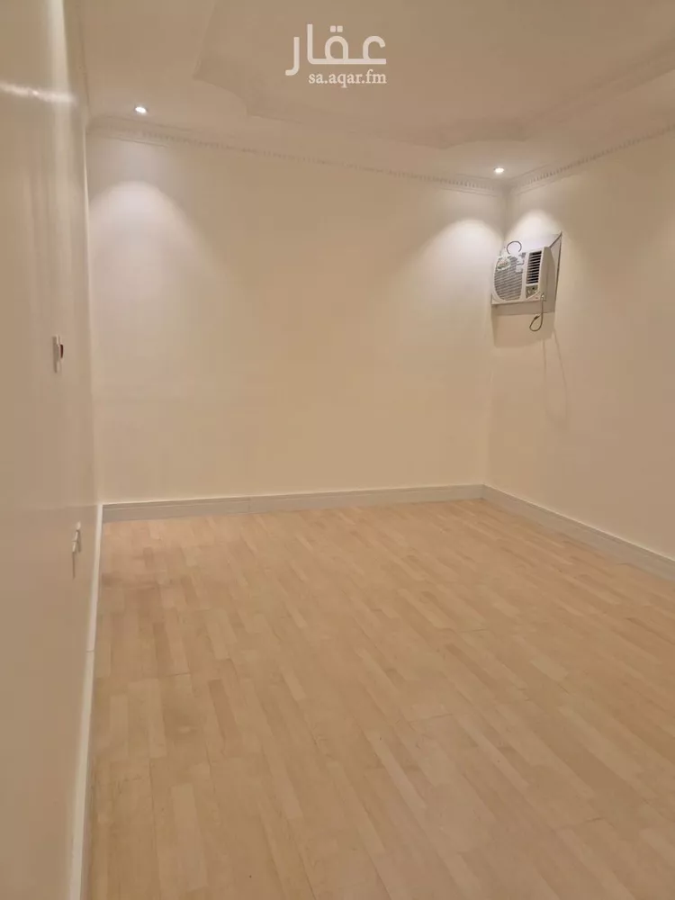 شقة للبيع في شارع عروشة, حي المروج, مدينة الرياض, منطقة الرياض صورة 3