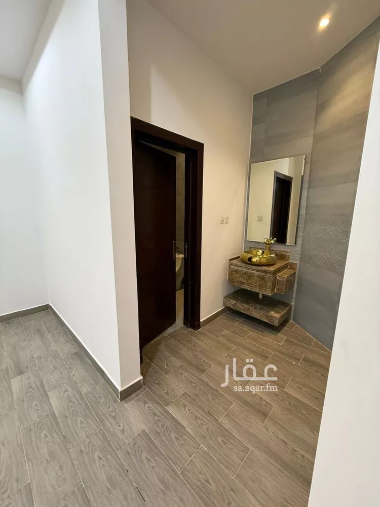 فيلا للبيع في شارع صفوان بن موهب, حي المهدية, مدينة الرياض, منطقة الرياض 19