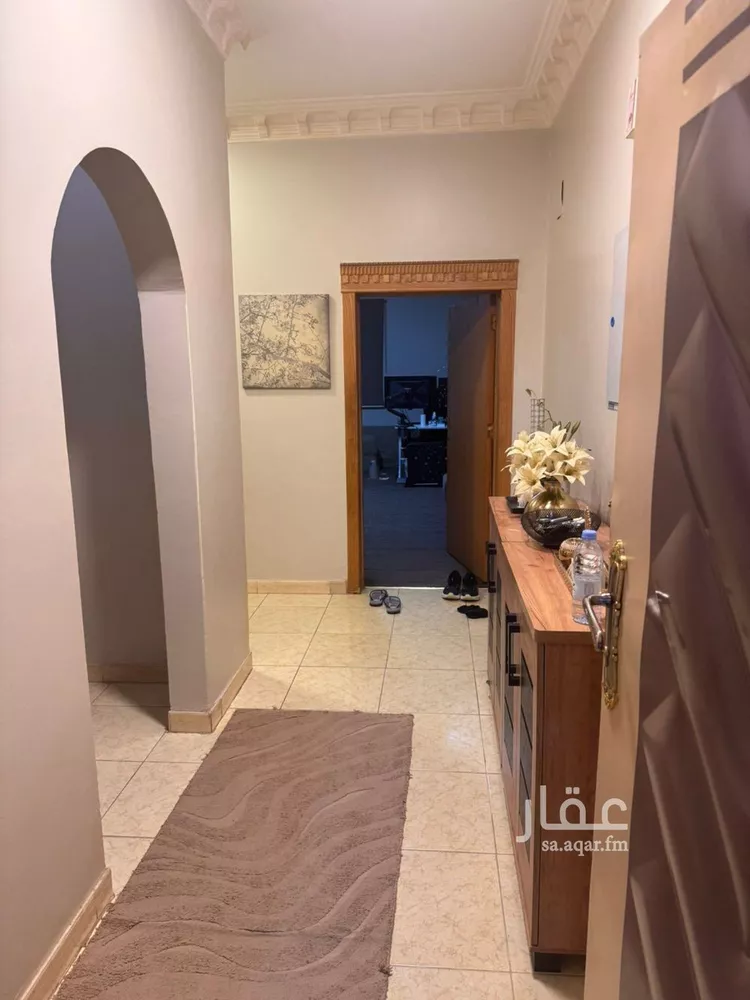 شقة للبيع في شارع عبدالله بن قيس, حي إشبيلية, مدينة الرياض, منطقة الرياض