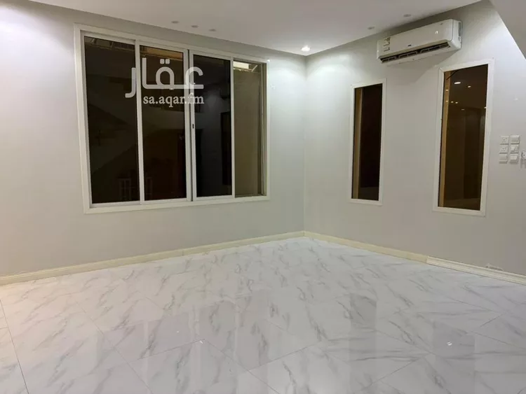 فيلا للبيع في شارع محمد الإبراهيمي, حي الرمال, مدينة الرياض, منطقة الرياض صورة 3